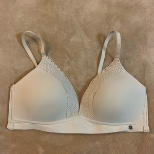 ❗️Amazing wire free bra - NWOT❗️